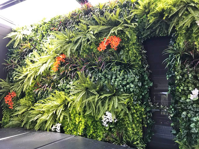 Artificial Green Wall as 'finishing touch' for Spa area image 5
