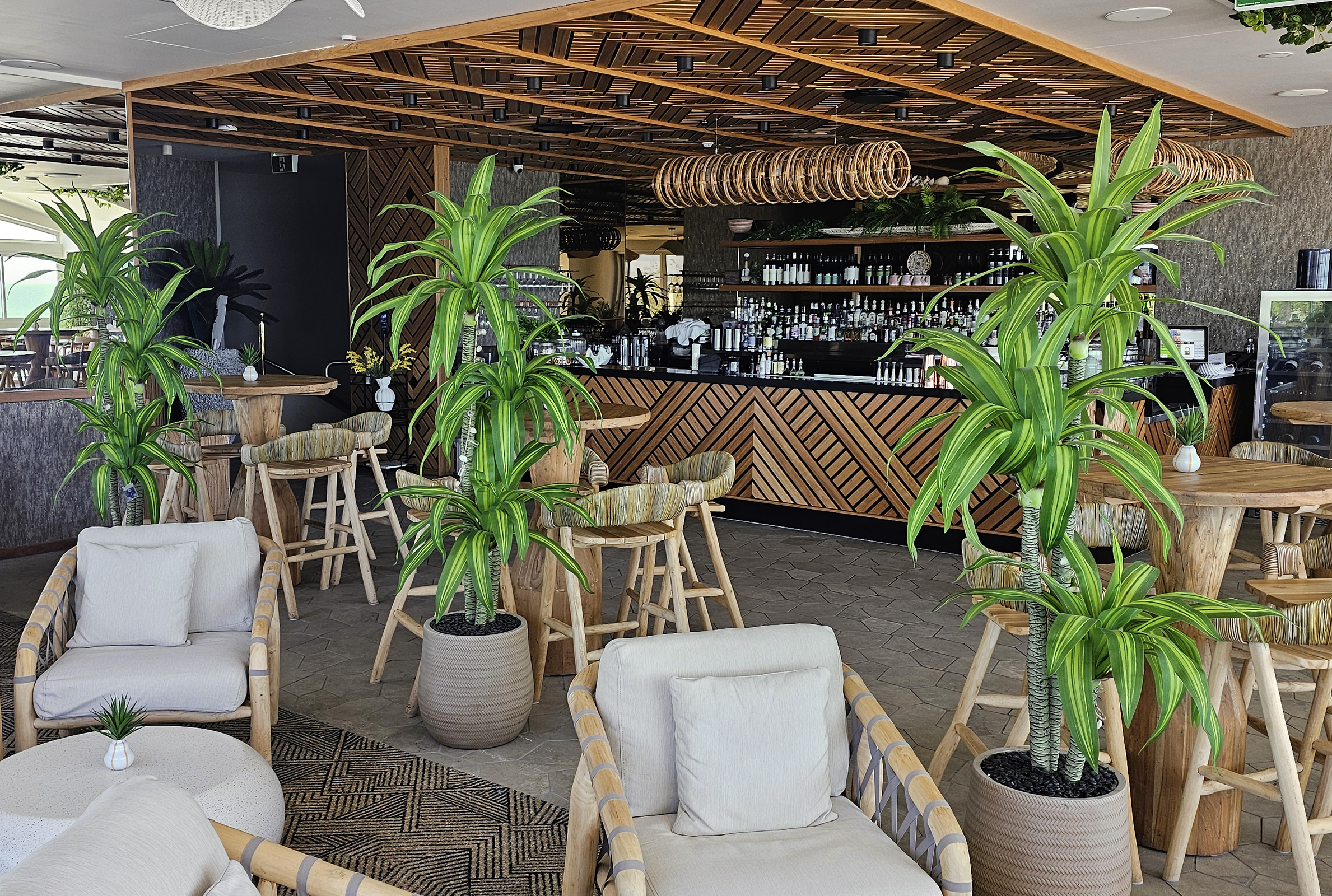 Beachy themed Bar with happy Plants Happy Plants (Copy-1)