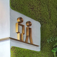 Mossy plant-wall gives softening 'green-touch' to modern restaurant/bar... poplet image 6