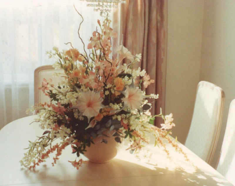 romantic table floral