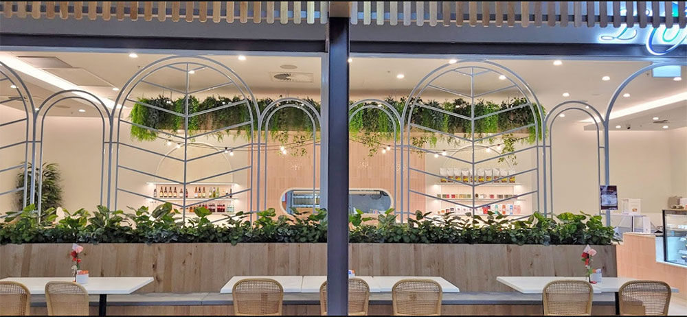 New Shopping Precinct's effective use of overhead Greenery... image 9