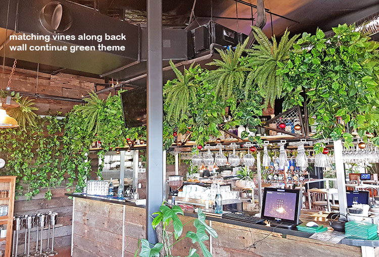 Green-Theme for funky urban bar
