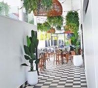 Tavern revamp gets a finishing-touch of green!